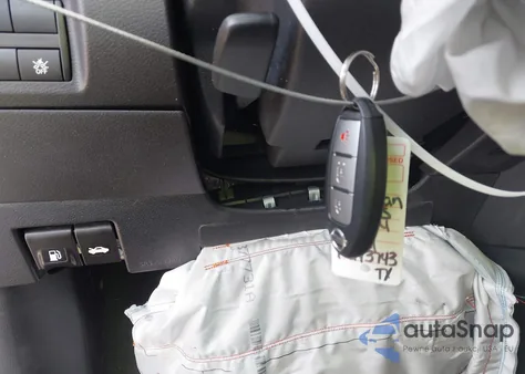 2021 Nissan Kicks S Xtronic Cvt z USA, uszkodzony, nr VIN 3N1CP5BV2ML521621